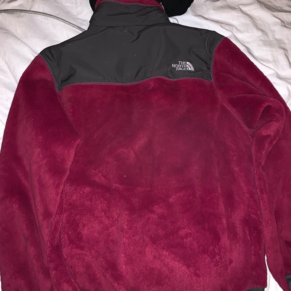 Maroon/pink north face - Picture 4 of 4